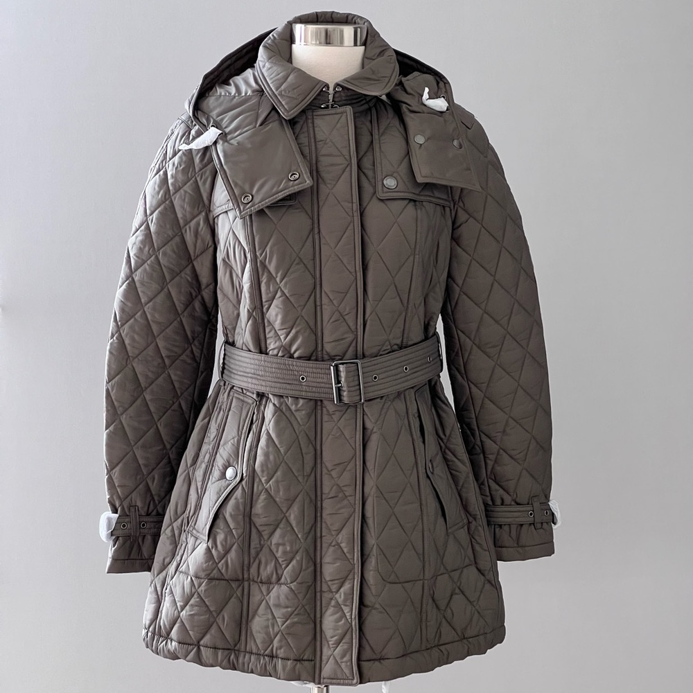 Burberry Diamond Quilted Jacket/Coat in Mink Grey